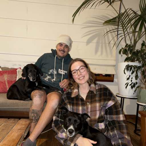 Profile image for pet sitters Alexandra & Zaine