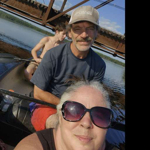 Profile image for pet sitters Misty & David