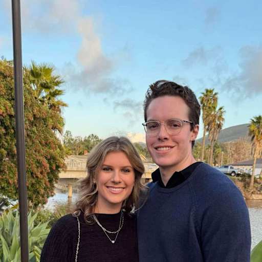 Profile image for pet sitters Amanda & Ethan