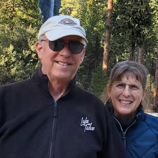 Profile image for pet sitters Heidi & Roger