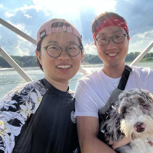 Profile image for pet sitters Ya & Timothy