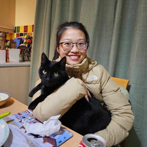Profile image for pet sitters Yangyang & Josh