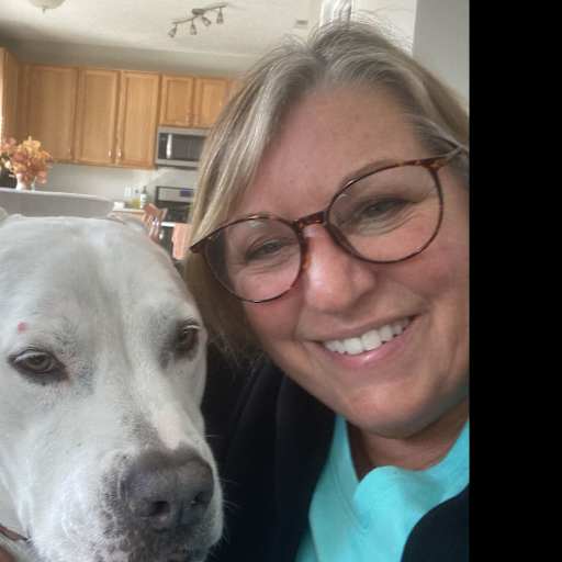 Profile image for pet sitter Julie