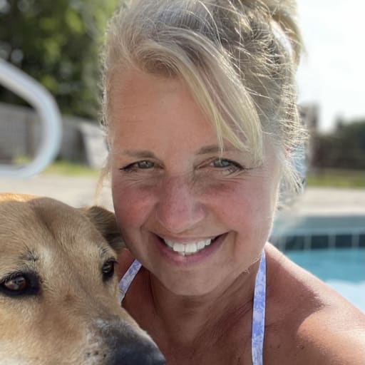 Profile image for pet sitter Jeanne