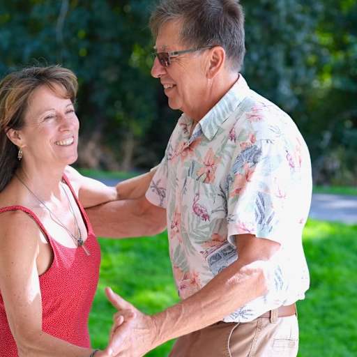 Profile image for pet sitters Emily & Loren