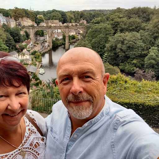 Profile image for pet sitters Malcolm & Jane