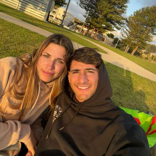 Profile image for pet sitters Agustín & Julieta