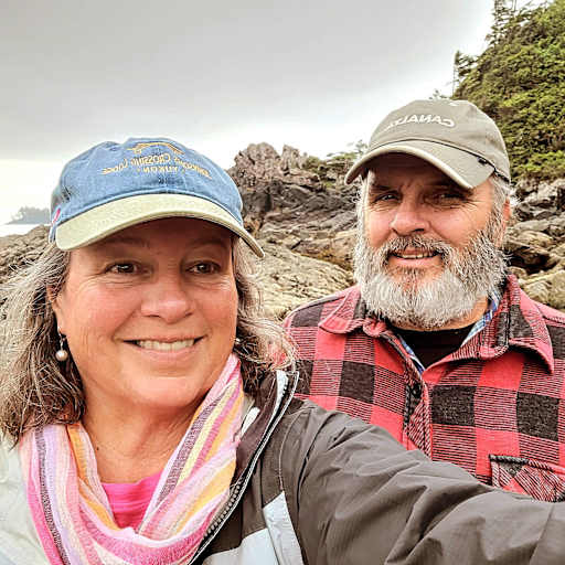 Profile image for pet sitters Cyril & Bonnie