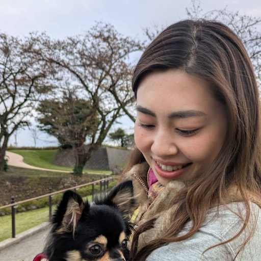Profile image for pet sitter Yurika