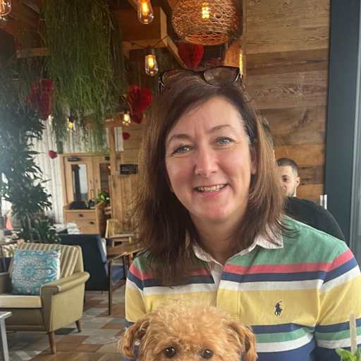 Profile image for pet sitters Sue & Coran