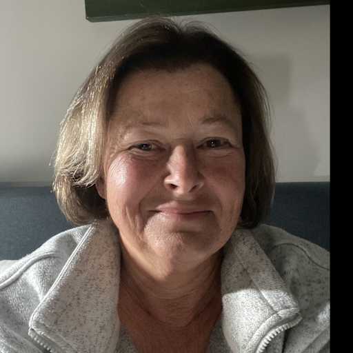 Profile image for pet sitter Wanda
