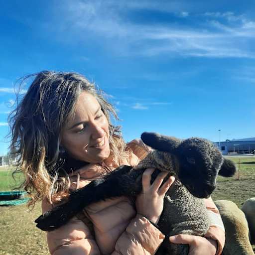 Profile image for pet sitter Irene