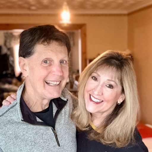 Profile image for pet sitters Linda & Dave