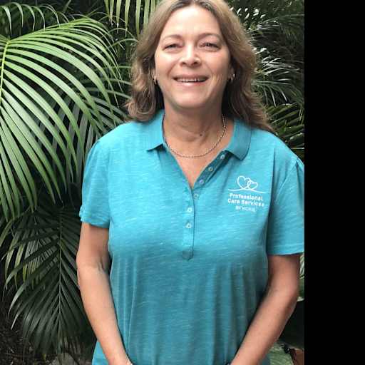Profile image for pet sitters Vickie & Denis