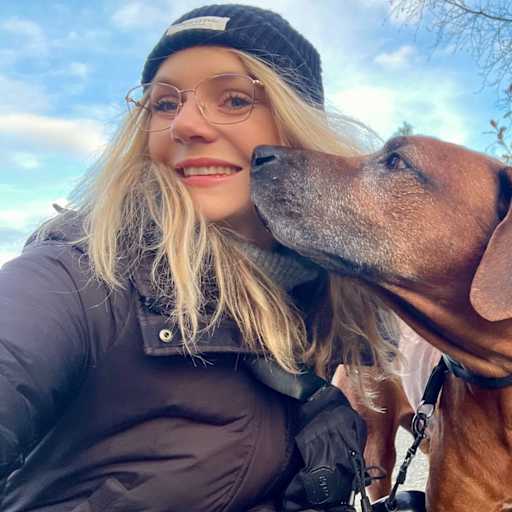 Profile image for pet sitter Vanessa