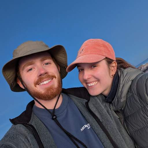 Profile image for pet sitters Eva & Yeric