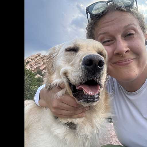 Profile image for pet sitter Emilie