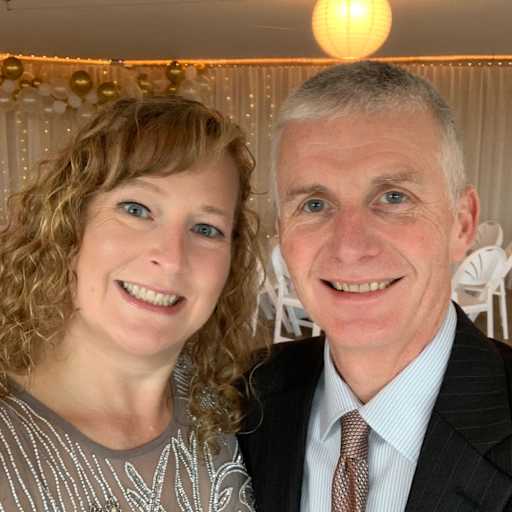Profile image for pet sitters Curtis & Jennifer
