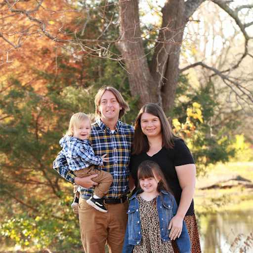 Profile image for pet sitters Amanda Cook & Clayton Cook