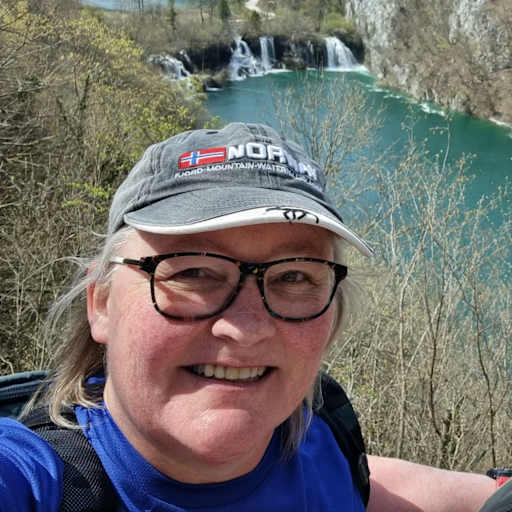 Profile image for pet sitter Jackie