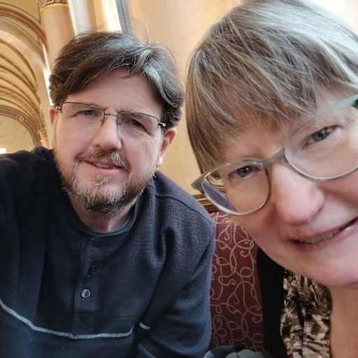 Profile image for pet sitters John & Joni