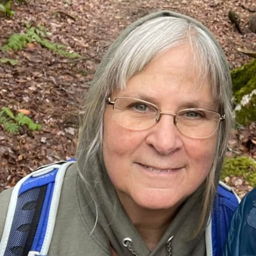 Profile image for pet sitter Wendy