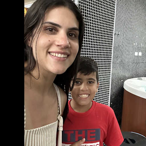 Profile image for pet sitters Vanessa & Marcelo Pereira 