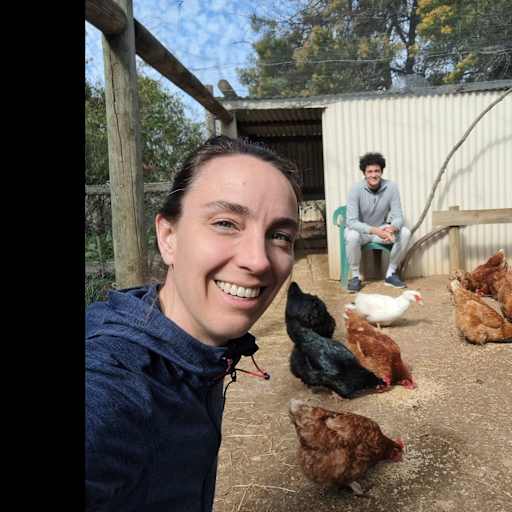 Profile image for pet sitters Renske & Nathan