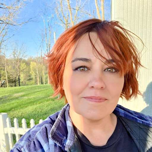 Profile image for pet sitter Erica