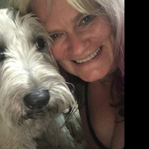 Profile image for pet sitter Serina