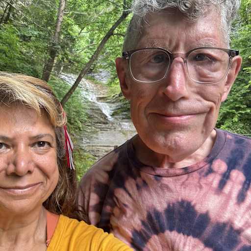 Profile image for pet sitters Tara & Donald