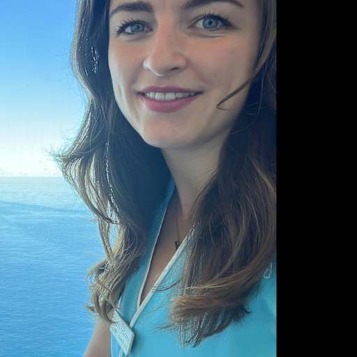 Profile image for pet sitter Jennifer