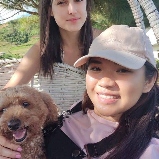 Profile image for pet sitters Aira Bianca & Tereza