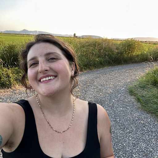 Profile image for pet sitters Julia & Halle