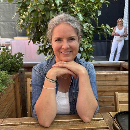 Profile image for pet sitters Jennie & Ryan