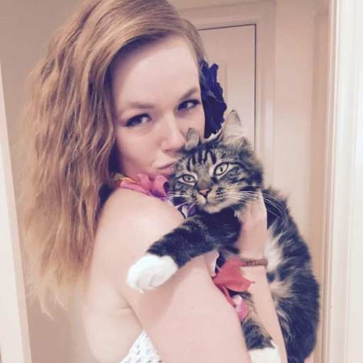 Profile image for pet sitter Kiana