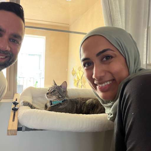 Profile image for pet sitters Shariq & Sara