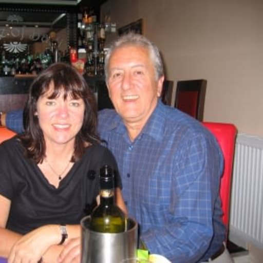 Profile image for pet sitters Glennis & Philip