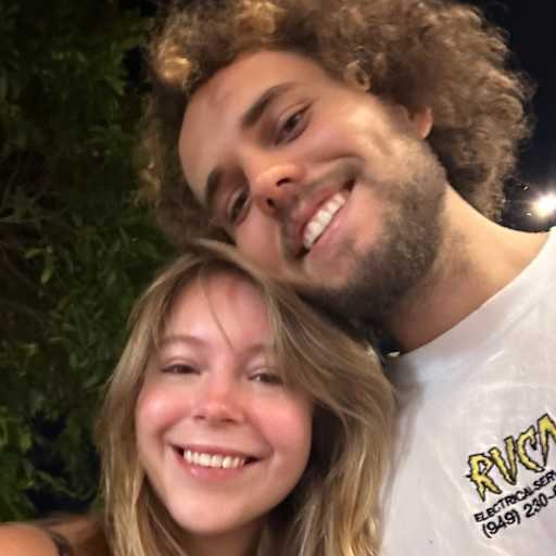 Profile image for pet sitters Monique & Goncalo