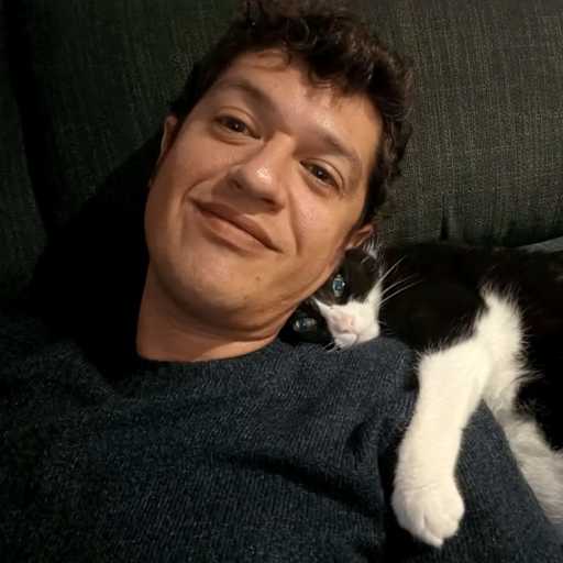 Profile image for pet sitters Oier & Iratxe