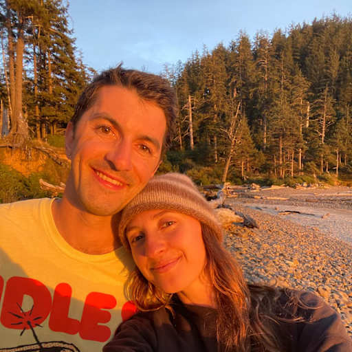 Profile image for pet sitters Drew & Megan