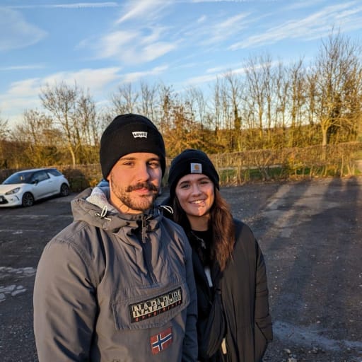 Profile image for pet sitters Louie & Lina 