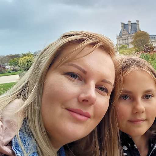 Profile image for pet sitters Ruslana & Anastasiia