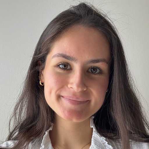 Profile image for pet sitter Lisa