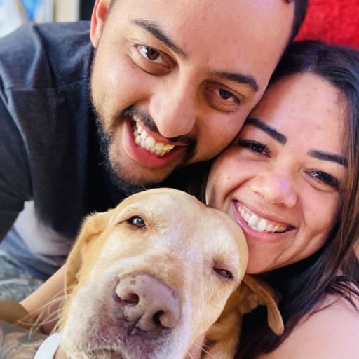 Profile image for pet sitters Alexandre & Maria Nagila