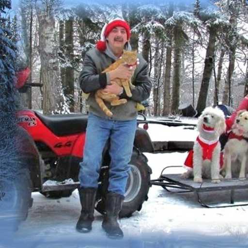 Profile image for pet sitters Twyla-Rae & Ted