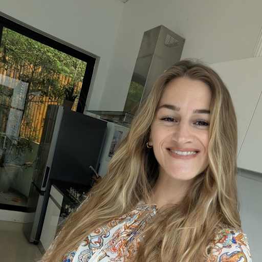 Profile image for pet sitter Vanessa