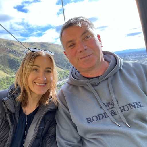 Profile image for pet sitters Lisa & Sefton