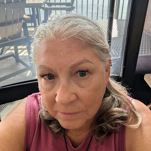 Profile image for pet sitter Tina