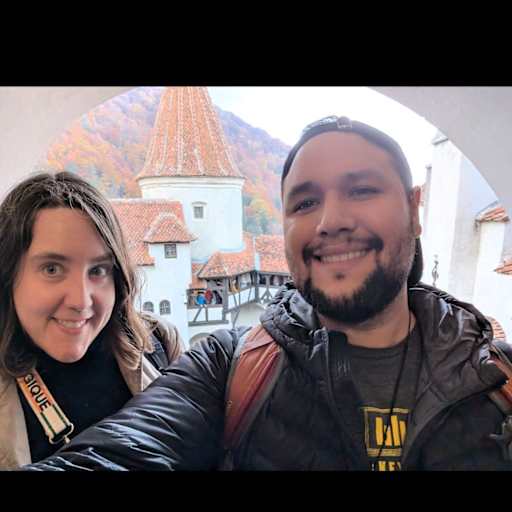 Profile image for pet sitters Megan & Oscar